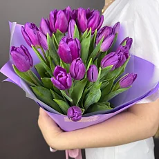 Букет фиолетовых тюльпанов 21 шт.