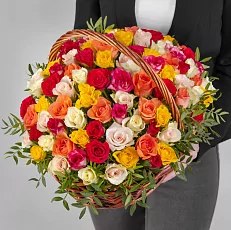 101 Роза Микс в корзине