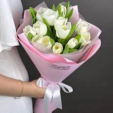 13  Белых Тюльпанов