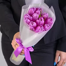 11 Сиреневых Тюльпанов в упаковке