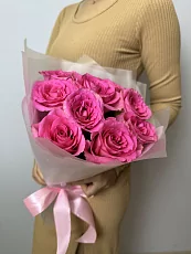 Букет из 9 розовых роз