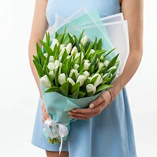 Букет 49 Белых тюльпанов