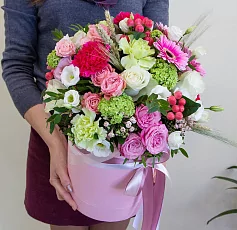 Шляпная коробка "Великолепная"