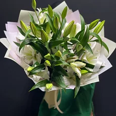 Букет из 9 Лилий в упаковке