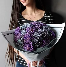 21 Серо-Фиолетовая Гвоздика в упаковке 