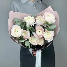 9 Белых Ранункулюсов 