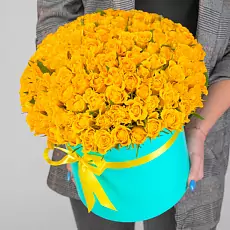 101 Кенийская оранжевая роза в шляпной коробке 