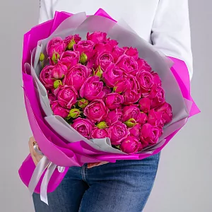 15 Пионовидных Малиновых Роз