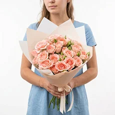 Букет из 5 Коралловых Роз в упаковке