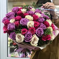 45 роз с писташью (40 см)