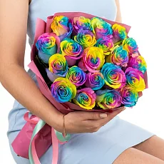 19 радужных роз