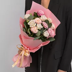 5 Розовых кустовых пионовидных роз