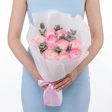 9 Розовых Ранункулюсов и Эвкалипт