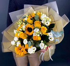 подсолнухи и розы