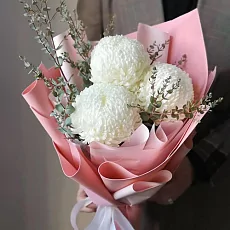 Сборная композиция сливочное мороженое