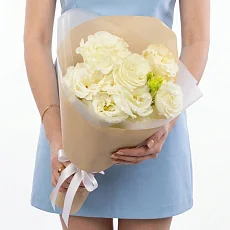 3 белоснежных Лизиантуса