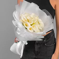 Букет 21 белая калла