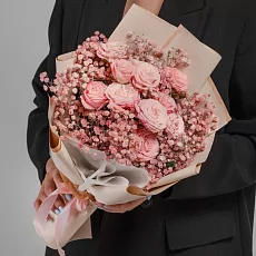 Гипсофила и кустовая роза