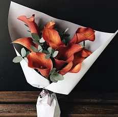 Букет "9 Оранжевых Калл"