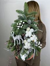 Новогодняя елочка с оленем