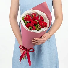 5 Красных Роз в упаковке