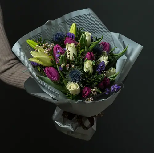 На фото №2 Букет "Голубая Дымка"