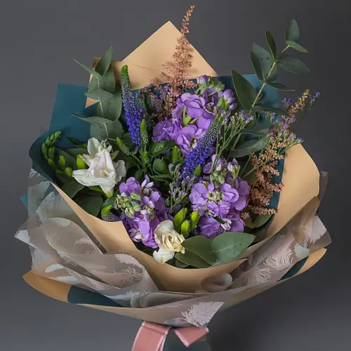 На фото №3 Полевой Букет Цветов