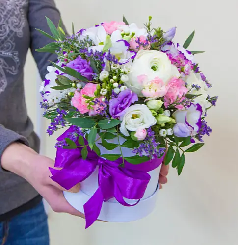 Шляпная коробка "Иванка"