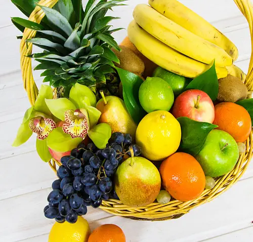 На фото №2 Корзина подарочная - 4