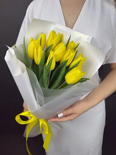 Букет из желтого тюльпана 11 шт.