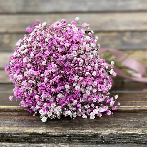 На фото №2 Свадебная розовая гипсофила