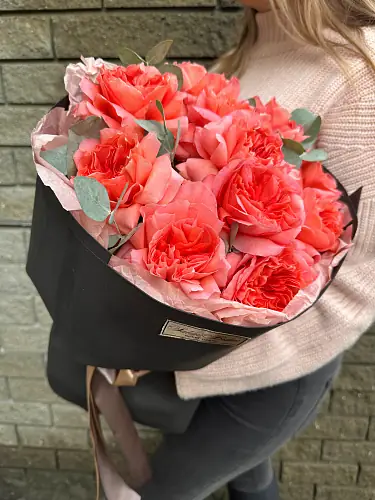 На фото №7 Роза Пионовидная 11 шт