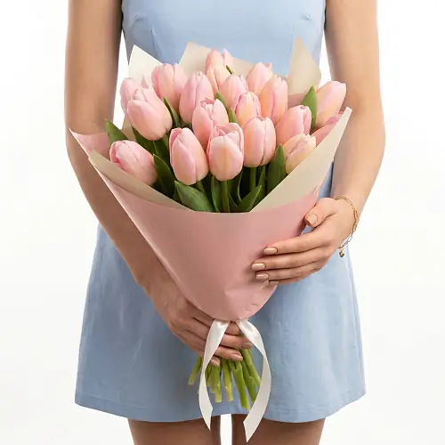 19 Нежных Тюльпанов