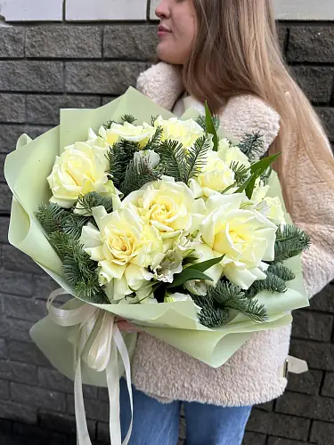 На фото №2 Букет зимняя радость