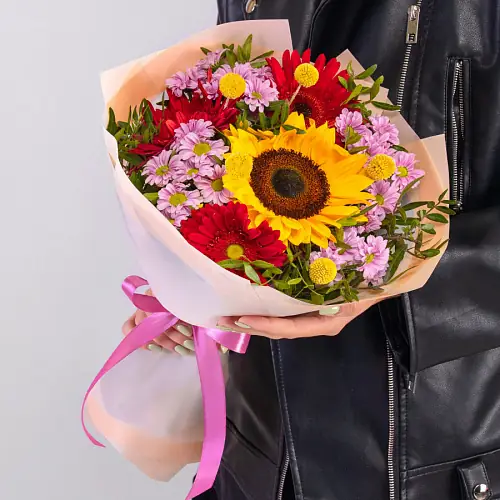 подсолнухи и кустовая хризантема