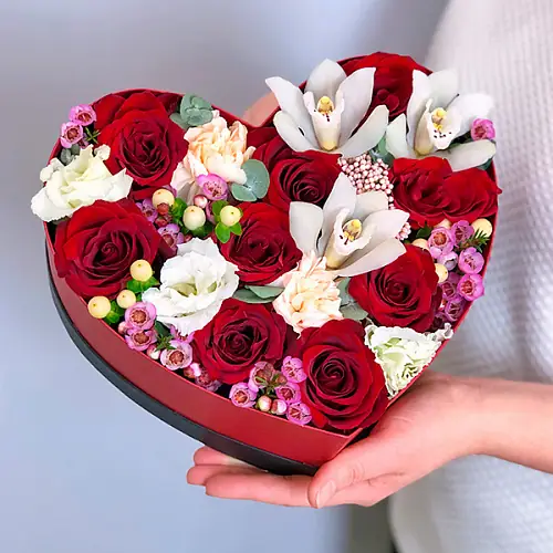 Шляпная коробка "Наша любовь"