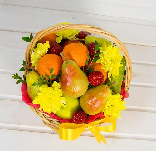 На фото №2 Корзина подарочная - 6