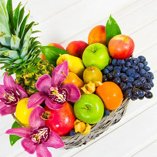 На фото №2 Корзина подарочная - 2