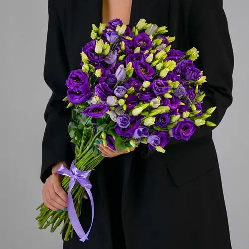 19 Фиолетовых Эустом под ленту 