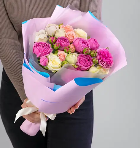 9 Кустовых Пионовидных Роз Микс