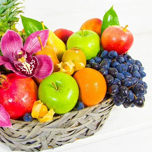 На фото №3 Корзина подарочная - 2