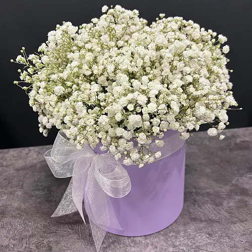 На фото №2 Композиция гипсофила белая