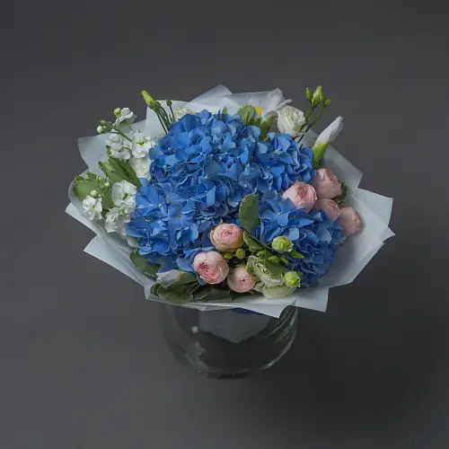 На фото №2 Букет "Линейка"